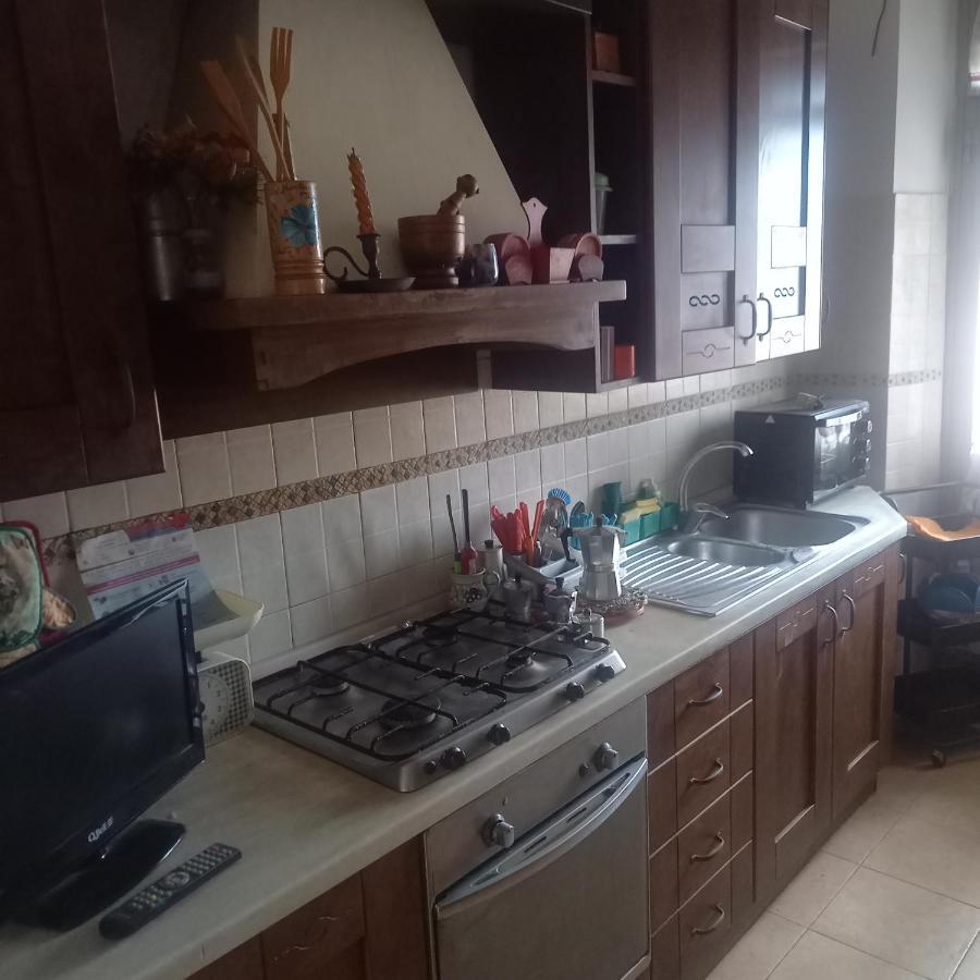 Il Nido Di Mamma E Babbo Apartment Civitavecchia Exterior photo