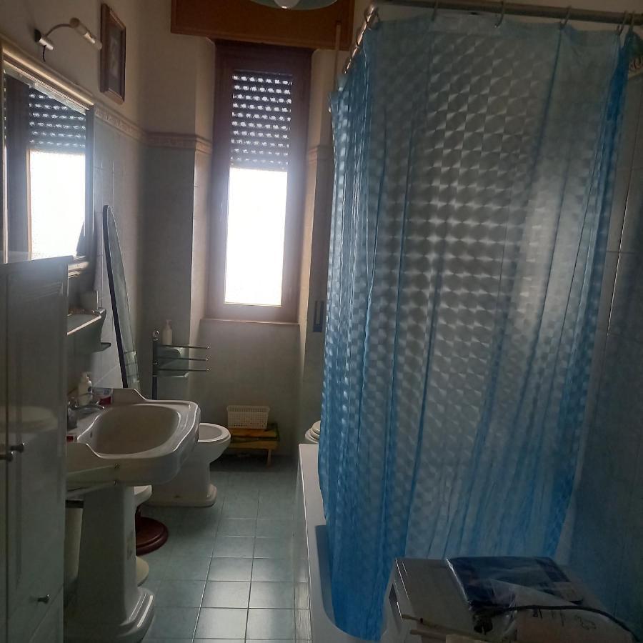 Il Nido Di Mamma E Babbo Apartment Civitavecchia Exterior photo